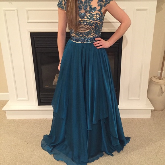 Pageant/Prom Dress! - Picture 1 of 2